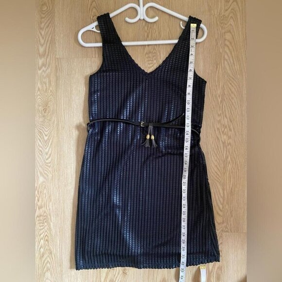 COCO & Tashi Knit Mini Dress Sz Medium Dark Blue Sleeveless V-Neck Belted - Picture 9 of 13